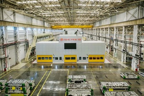 海峽兩岸記者打卡賽力斯兩江智能工廠，重慶禮儀見證賽力斯華為智選SF5成焦點